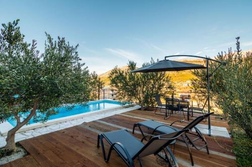 NEW!!! Villa Trilogia XXL - 12 guests, 3 pools