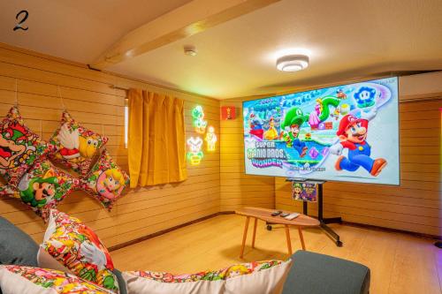 7BR Entire 2-House Rental Sleeps 12 Theater and Games Umeda 3 Min