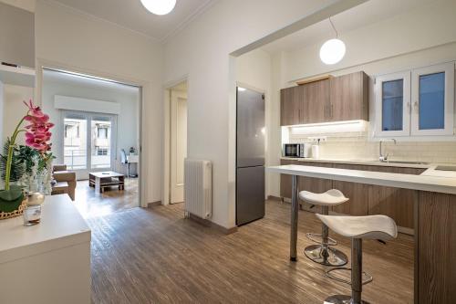 Nea Smyrni 1 BDRM - Links To City Center by ΜΡS