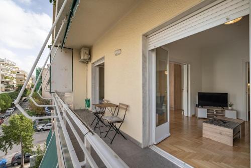 Nea Smyrni 1 BDRM - Links To City Center by ΜΡS