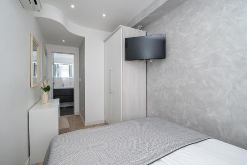 Apartments And Studio Giovanni with heated pool