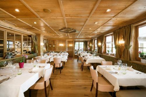 Gallery image of Hotel Hocheder in Seefeld in Tirol