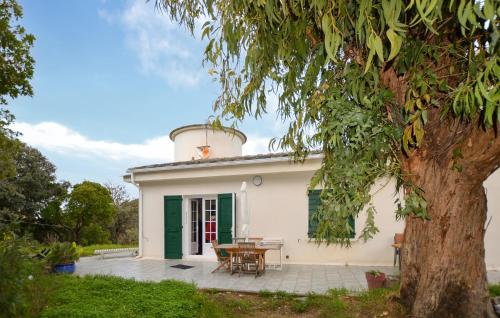 Belle Maison Au Bord De La Mer