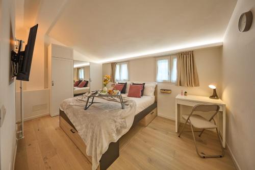 S&M Apartments - penthouse with terraces in Milan