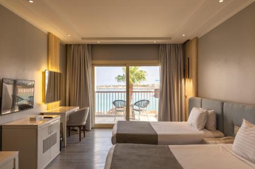 Sunrise Crystal Bay Resort -Grand Select — Sea view