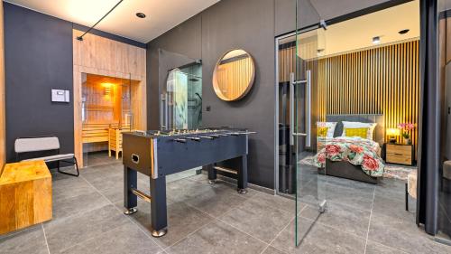 Apartament SPA Orlik 8 z Prywatną Sauną, Piłkarzykami, 80 metrów - 5D Apartments