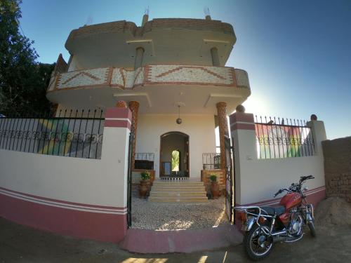 Luxor Adventure Guest House