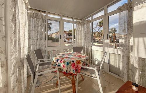 2 Bedroom Stunning Home In Torrevieja