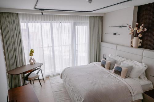 Modern Fully-Equipped Apartment in Seven Palm, Beach and Pool Access photo 2