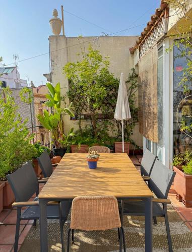 Barcelona Attic center 2 Terraces Magic views