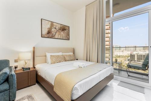 Modern Studio Near Miracle Garden & Dubai Hills