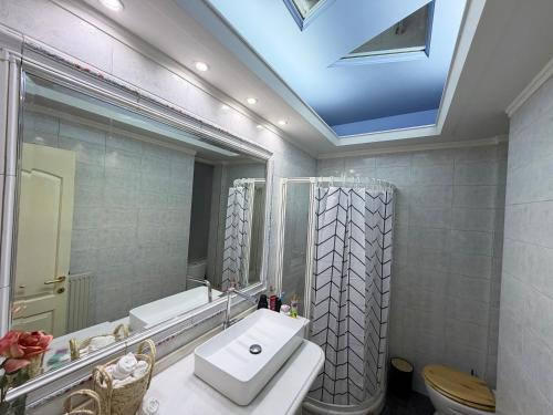 Felicias Urban Apartment in Exarchia Fast WiFi