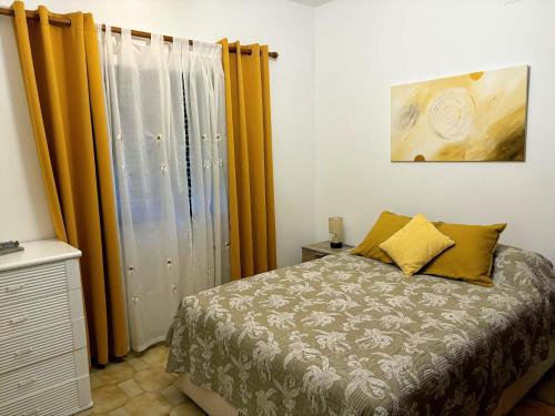 Apartamento na praia dona Ana - Iberlagos