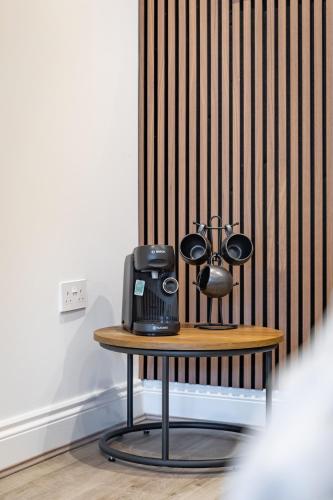 Stone Studio-Large newly refurbishedCentral photo 17