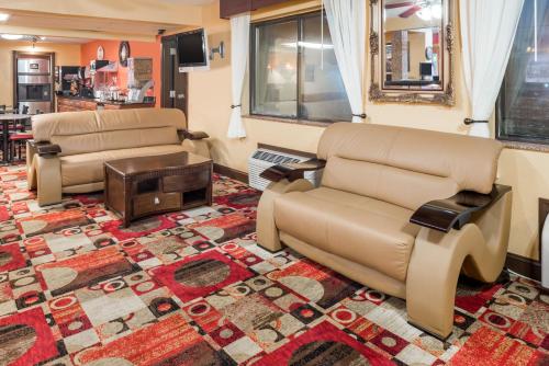 Super 8 by Wyndham Jacksonville – Photos 3