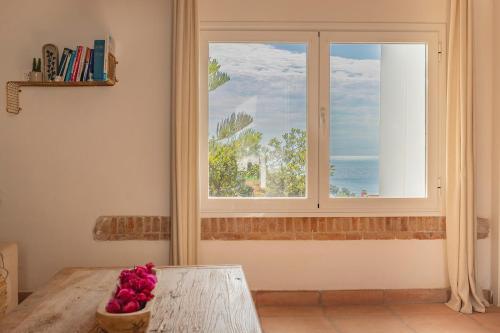 Hacienda Clavero Eight Sea View Apartment