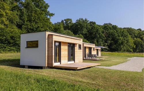 Stunning Stacaravan In Hannersdorf