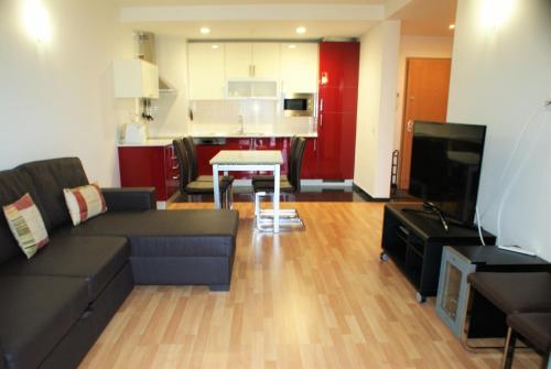 Rocha Tower 16A