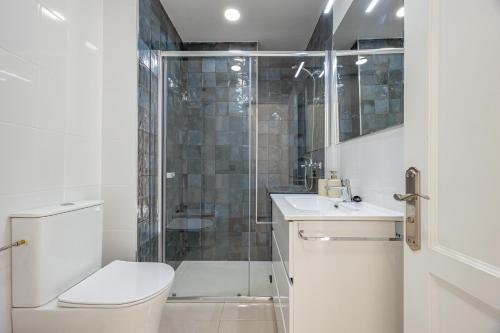 HORIZON VACATION HOME - Yumbo Luxury Apartment