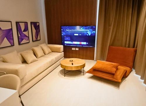 Horizon Residence 2-2 Sea View