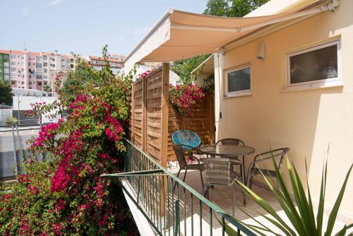 Sunny 3-bedroom apartment São Bento