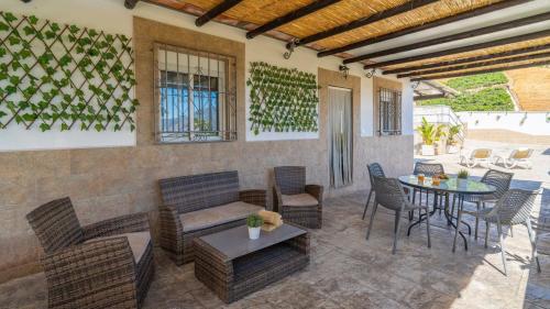 Olivo Verde Nerja by Ruralidays