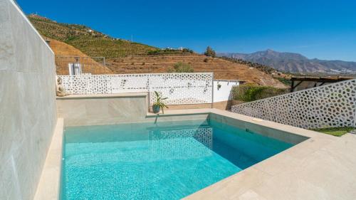 Olivo Verde Nerja by Ruralidays