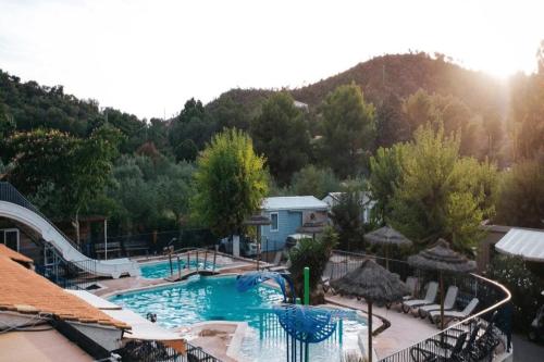 ZEcamping 3 à 4km de la plage piscine chiens acceptés jacuzzi