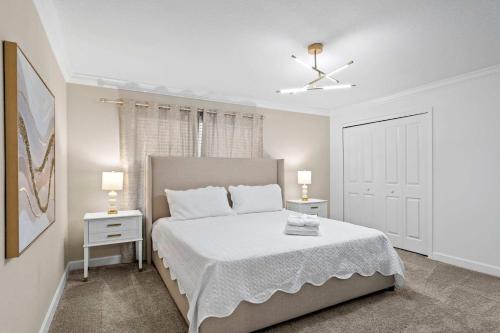 Special 4bedroom TH w-private pool next to Disney photo 21