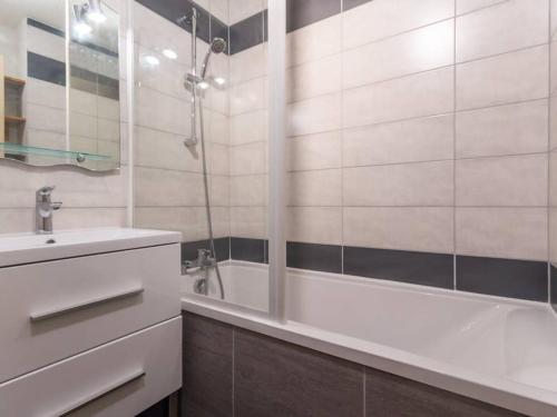 Studio cabine spacieux, proche pistes et centre, animaux admis