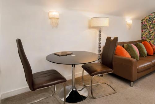 City Apartments - Reubens Court photo 46
