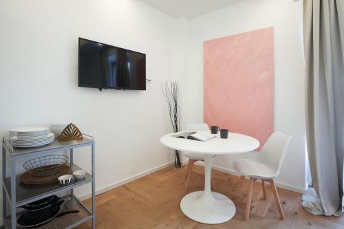 Contemporary Studio - Central Station-NoLo area