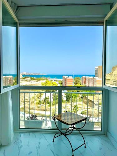 Apartamento de lujo frente al mar