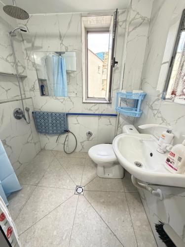 ห้องน้ำของ Romance Apartment