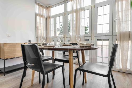 Bright Málaga Getaway with Patio by REMS