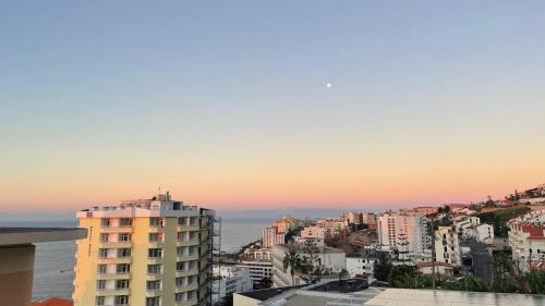 Atlantic Breeze - Free Parking