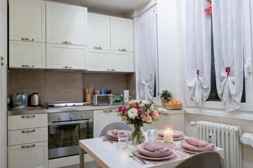 Porta Romana Apartment - Olympic Village