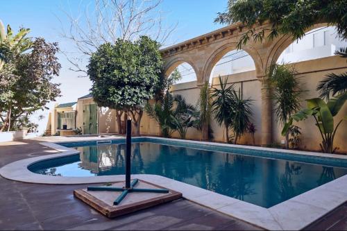 villa de rêve avec piscine et hammam