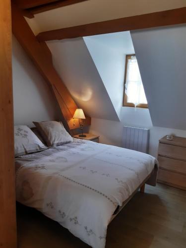 Llit o llits en una habitació de Les Gentianes