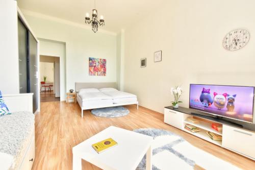 Karlsbad Easy Living