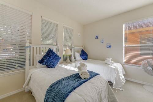 Poolside Living: Family Retreat 12 Mi to Disney photo 3