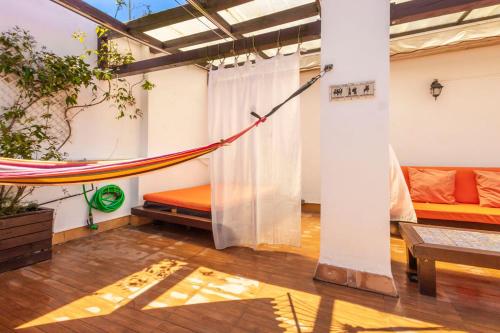 Cadizz-Ático El Falla con terraza de 40m2
