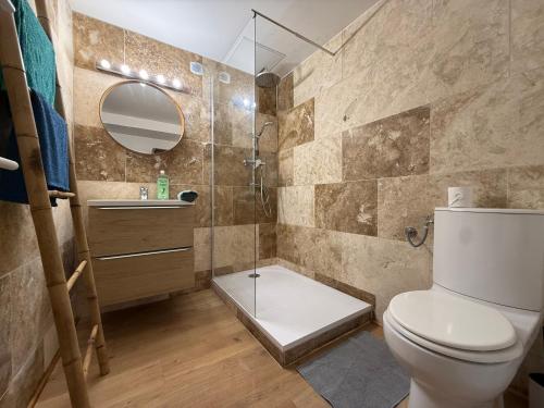 Chez Juliette - Appart & Studios avec climatisation - Carcassonne centre