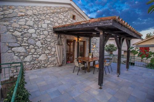 Apartments Villa Kras Krk