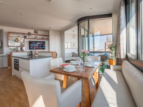 Apartment Skyflats Sun View by Interhome