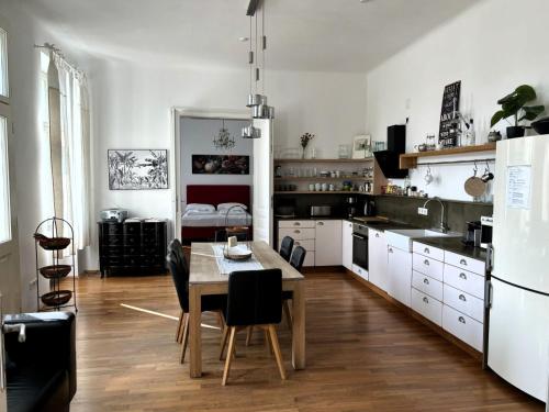 Apartment Ausgefallene Wohnung by Interhome