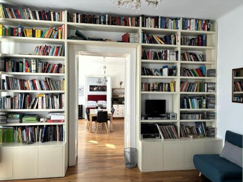 Apartment Ausgefallene Wohnung by Interhome