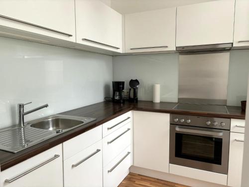 Apartment Sonnige Wohnung by Interhome