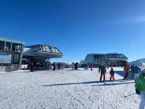Apartment Alpinresort Kaprun top 1 by Interhome