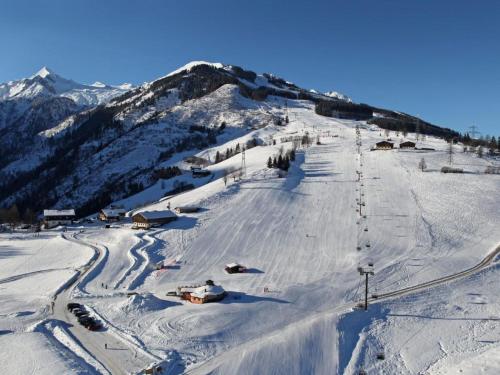 Apartment Alpinresort Kaprun top 1 by Interhome